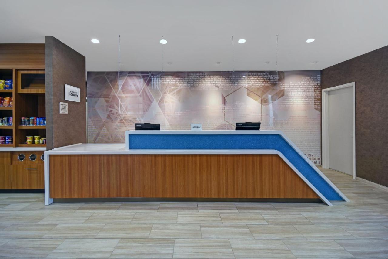 Springhill Suites By Marriott Hartford クロムウェル エクステリア 写真